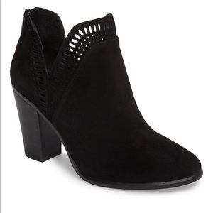 Vince Camuto Fileana Split Shaft Bootie Black
